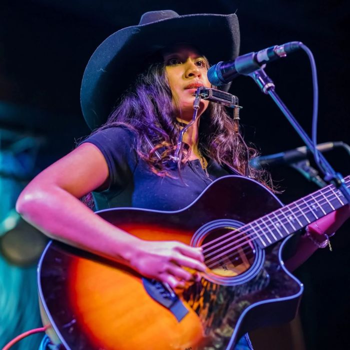 Yara Paige | Melody of Hope Artists