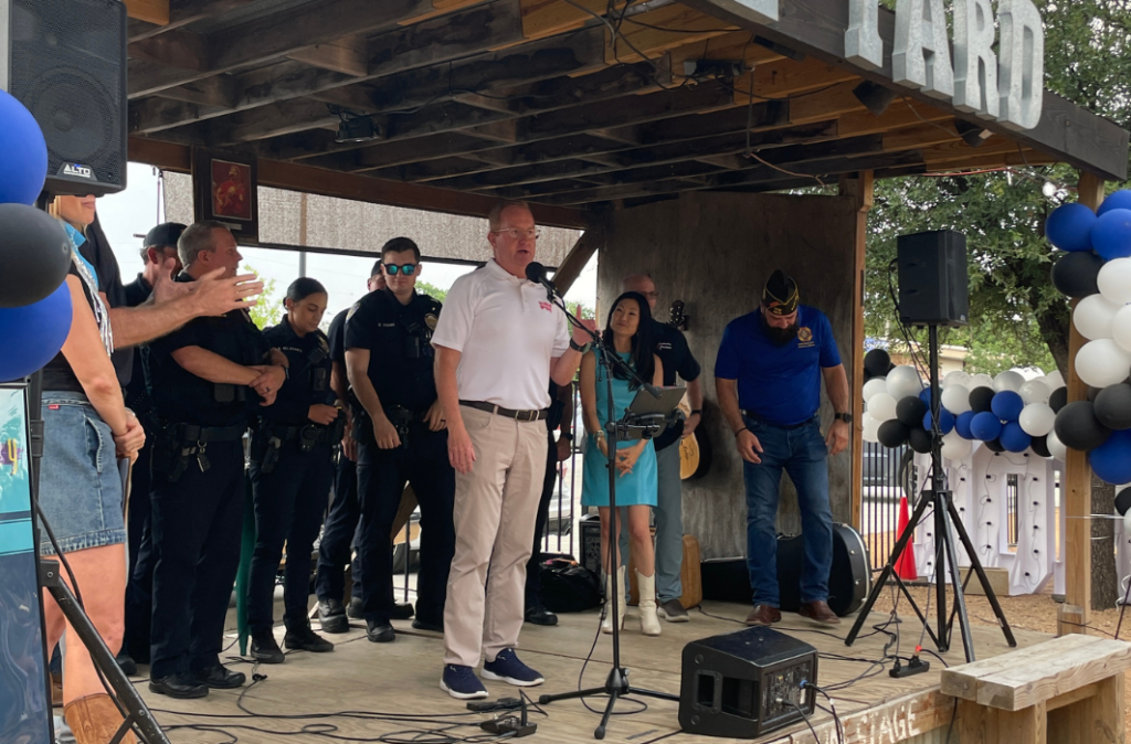 Mayor Cheney supporting Melody of Hope’s mission to create opportunities for local musicians in Frisco